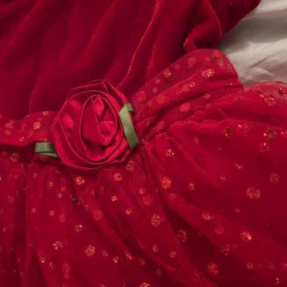 size 5t small girls fun dress sparkle christmas red five girl 5 t formal - Picture 3 of 3